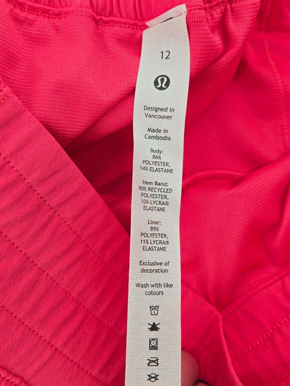 NWT Lululemon Hotty Hot High-Rise Lined Short 4" - 12 Lip Gloss - Picture 7 of 8
